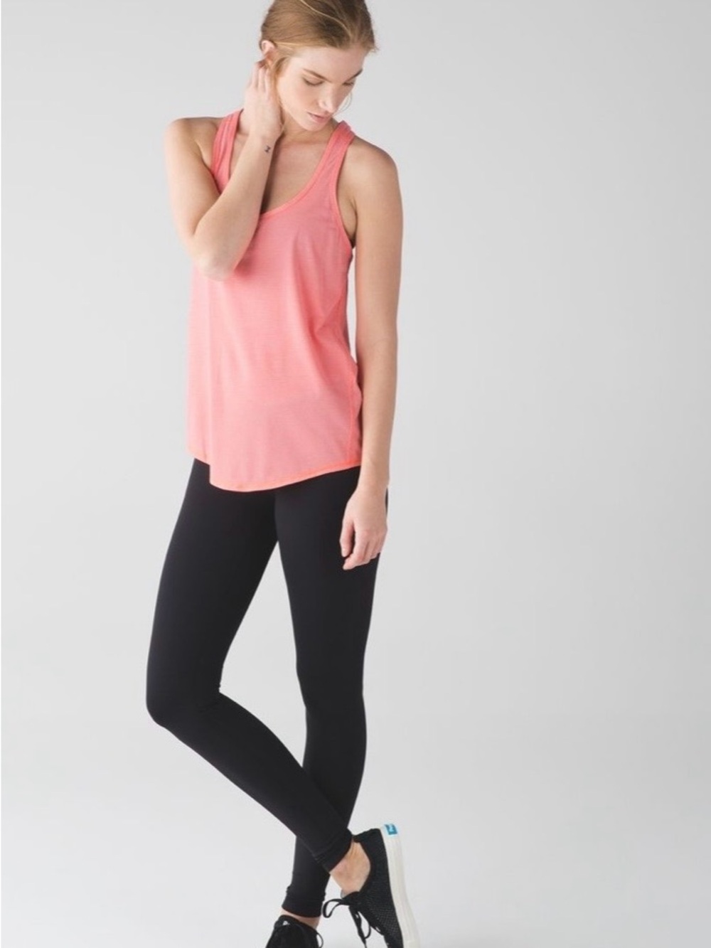 Lululemon salute the sun tank size 6